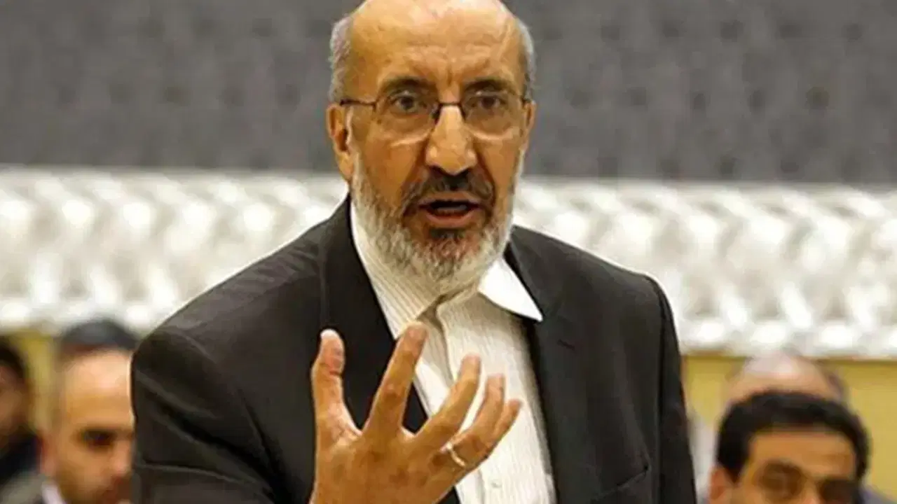 Eski Yeni Akit yazarı Dilipak’tan iktidara sert eleştiri: ‘Halkı sokağa kışkırtmak için mi yapılıyor’