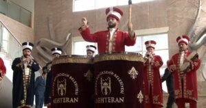 ankara meclisi anadolu birliginde vatandaslar siyasetcilere sordular RIF9lMBi.jpg