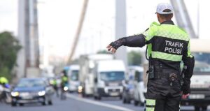 trafik cezalarinda 24 saat tuzagi SDEarIff.jpg